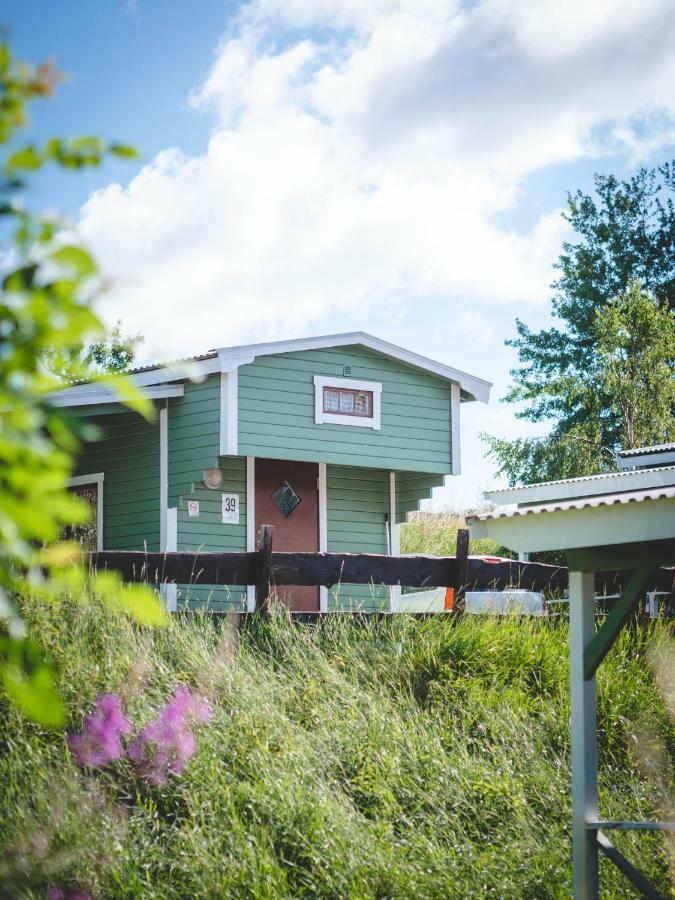 Bjoerkbackens Stugby I Vimmerby község Kültér fotó